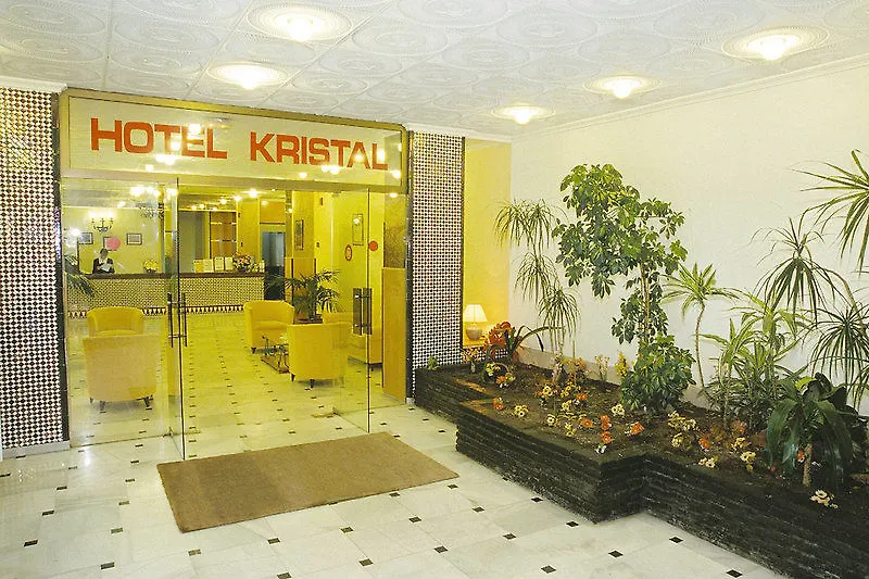 Отель Kristal Торремолинос 3*,